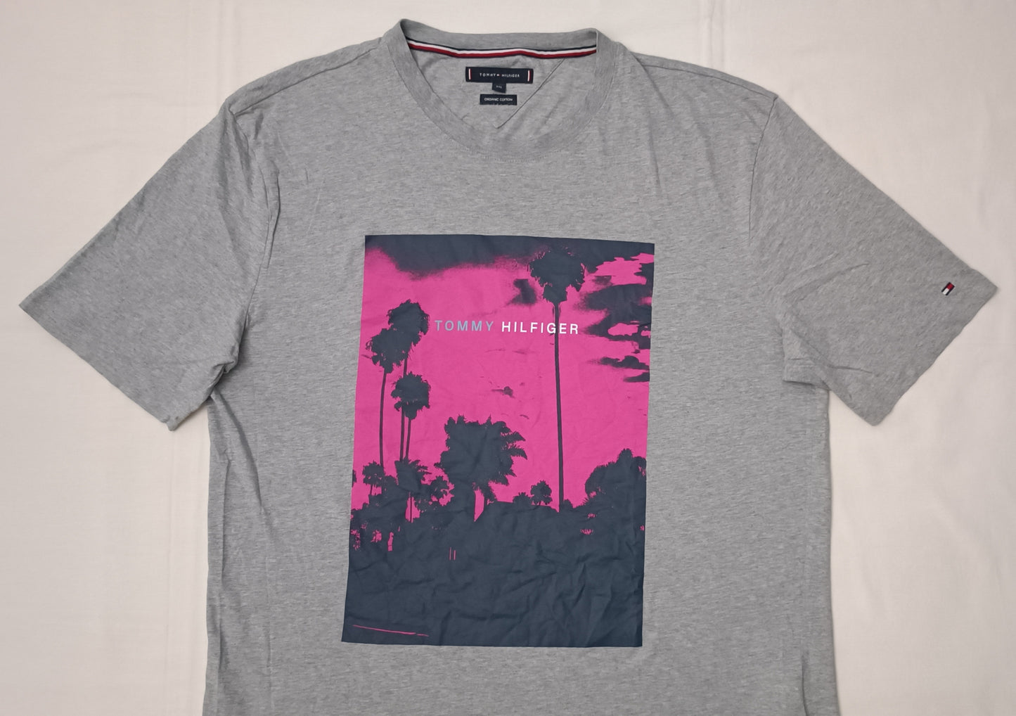 (2XL) Tommy Hilfiger Shirt тениска