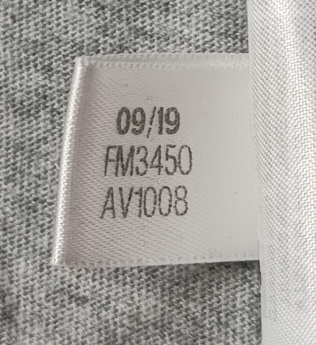 (M) Adidas T-Shirt тениска
