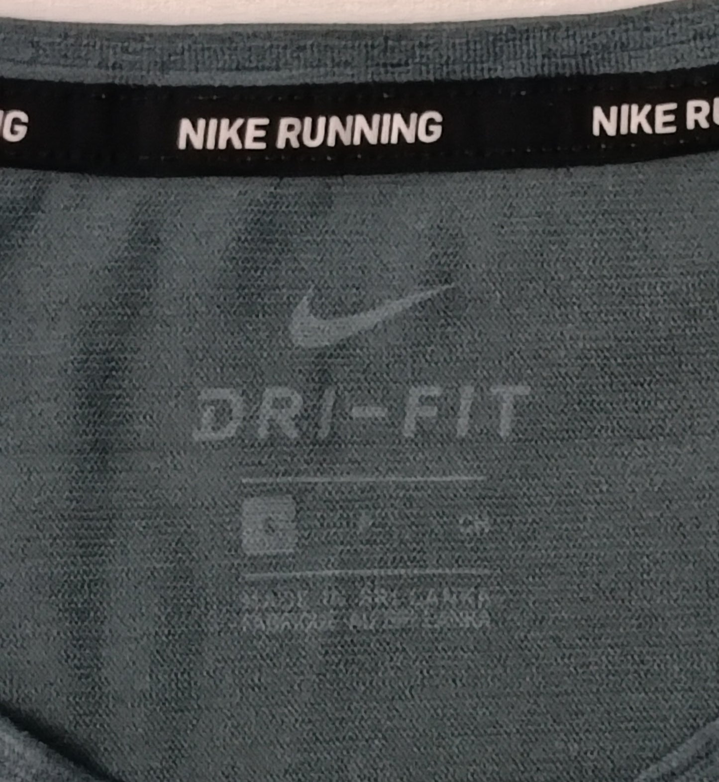 (S) Nike DRI-FIT Tee тениска