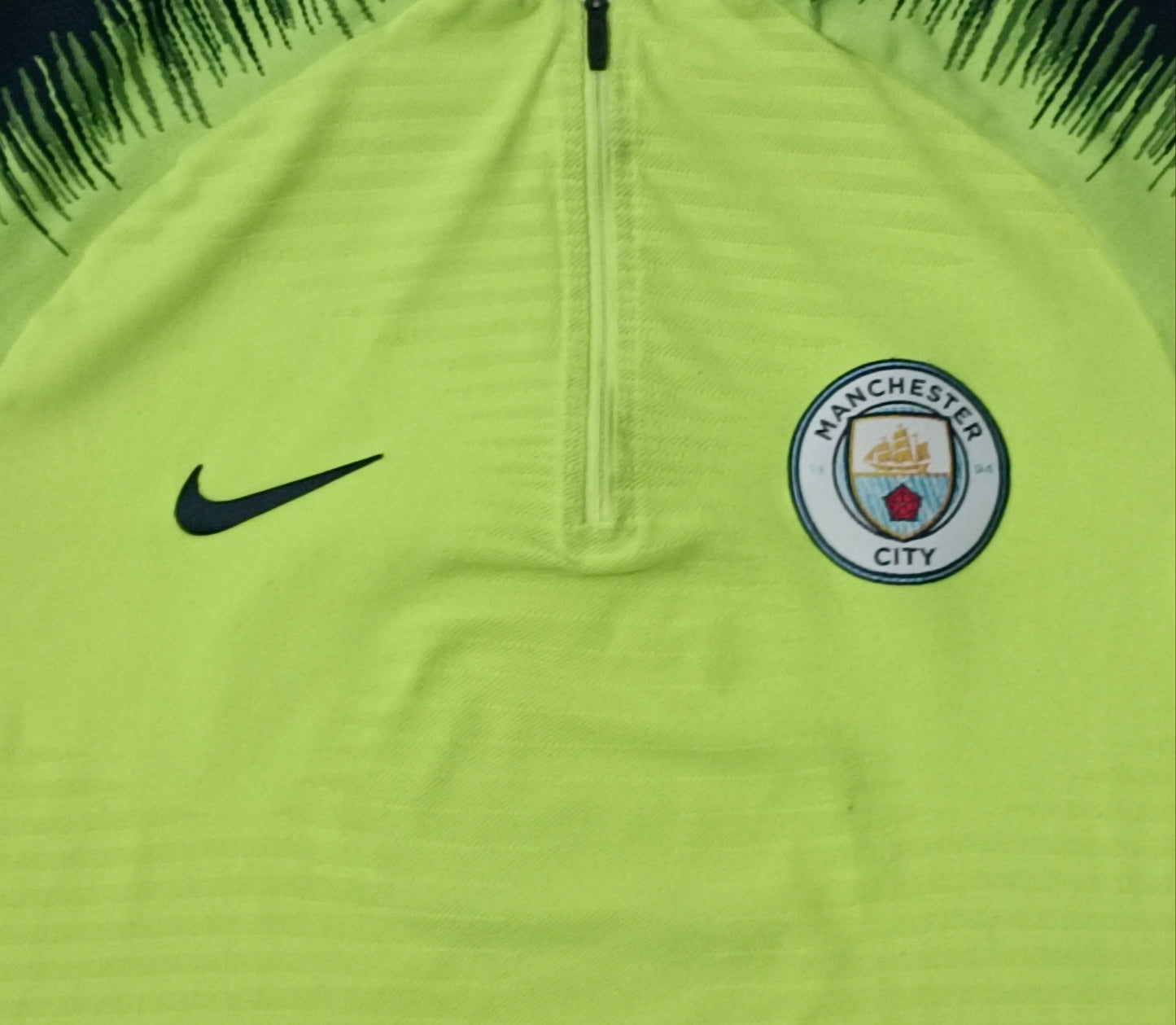 (L) Nike VaporKnit DRI-FIT Manchester City Strike Top горнище