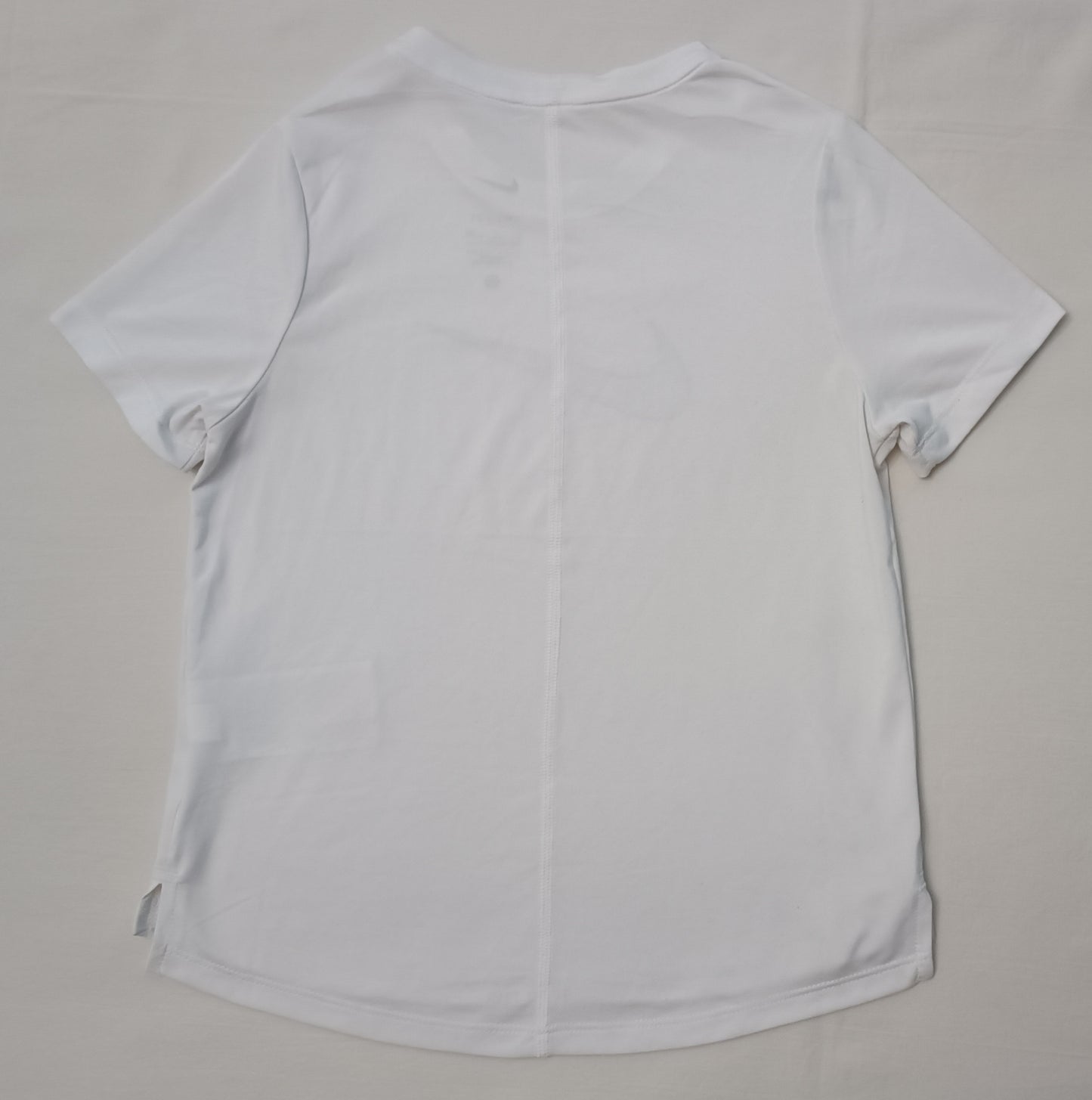 (ДЕТСКО) (Ръст 128-137см) Nike DRI-FIT Swoosh Tee тениска