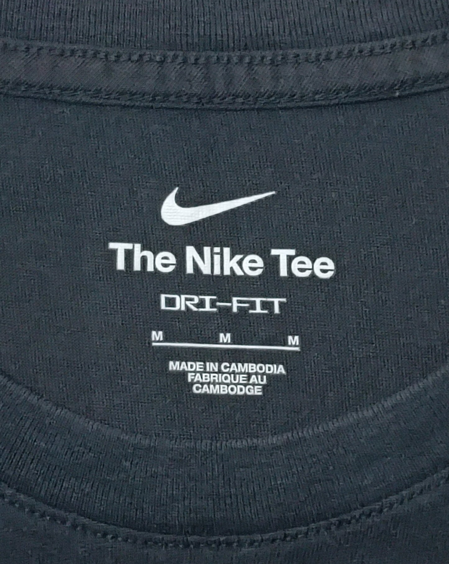 (M) Nike Sportswear Tee тениска