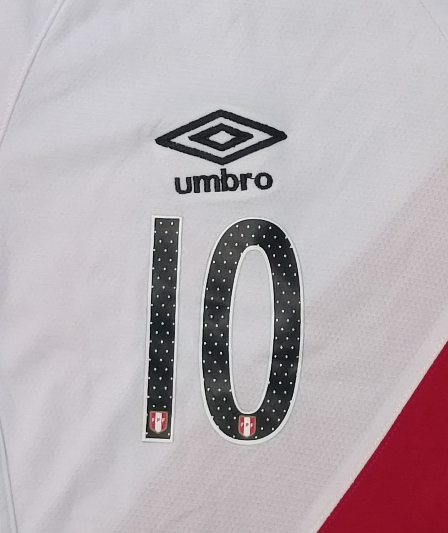 (L) Umbro FPF Peru #10 Farfan Home Jersey тениска