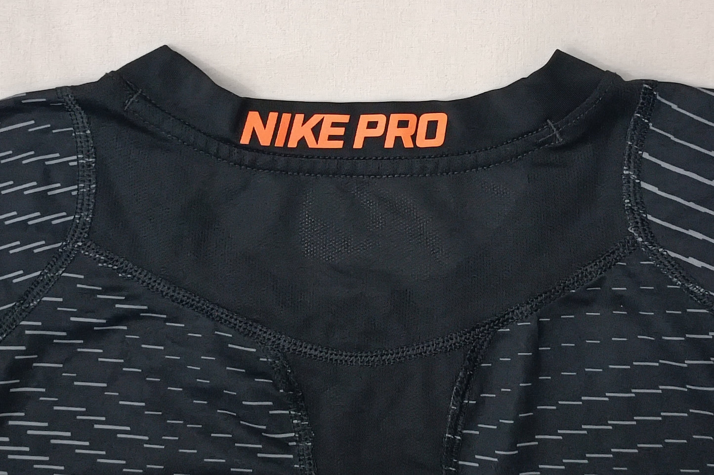 (ДЕТСКО) (Ръст 158-170см) Nike PRO DRI-FIT Tee тениска