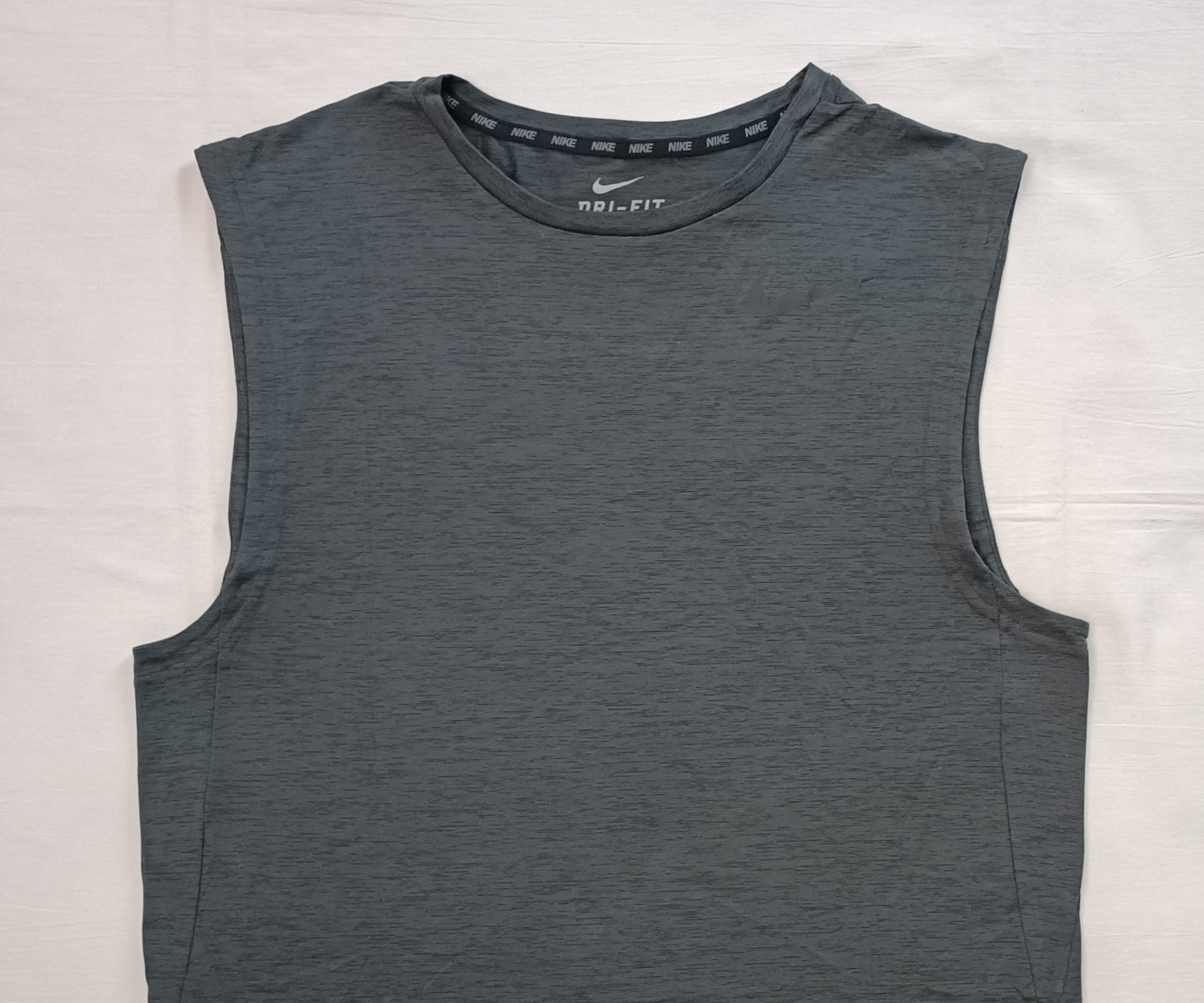 (M) Nike DRI-FIT Breathe Tank Top потник