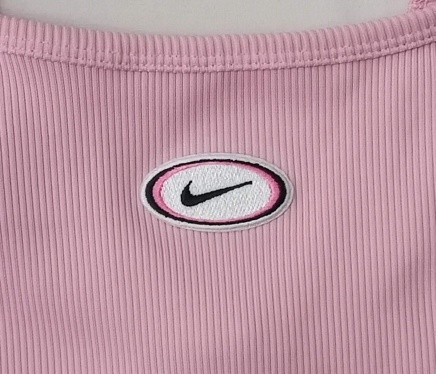 (ДАМСКО) (XS) Nike Sportswear Cropped Tank Top потник