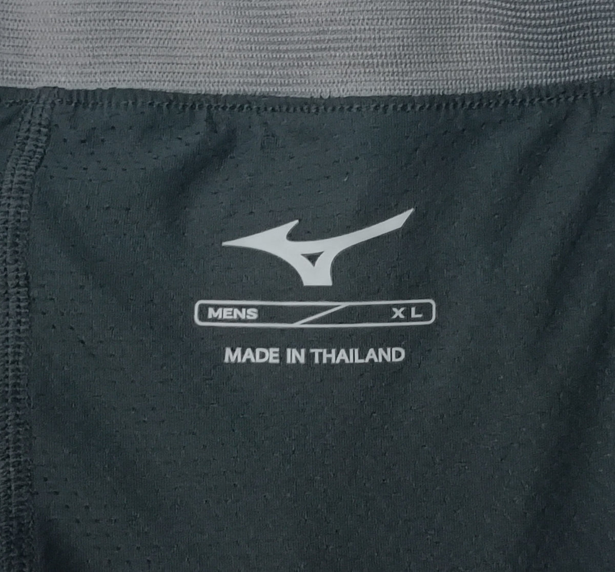 (XL) Mizuno 2in1 Shorts шорти