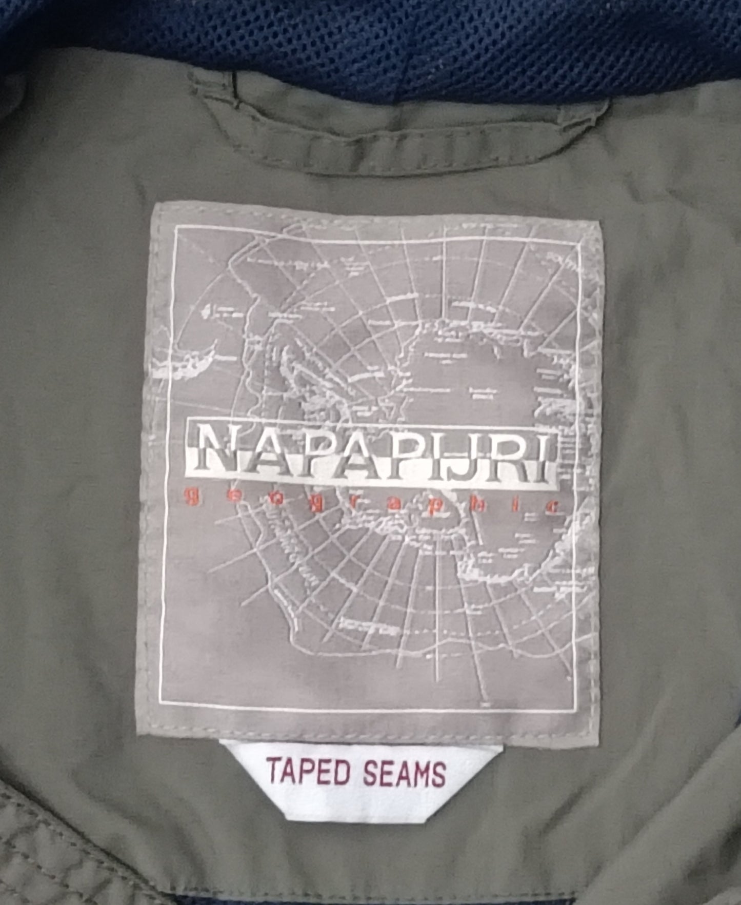 (S) Napapijri Rainforest Jacket яке