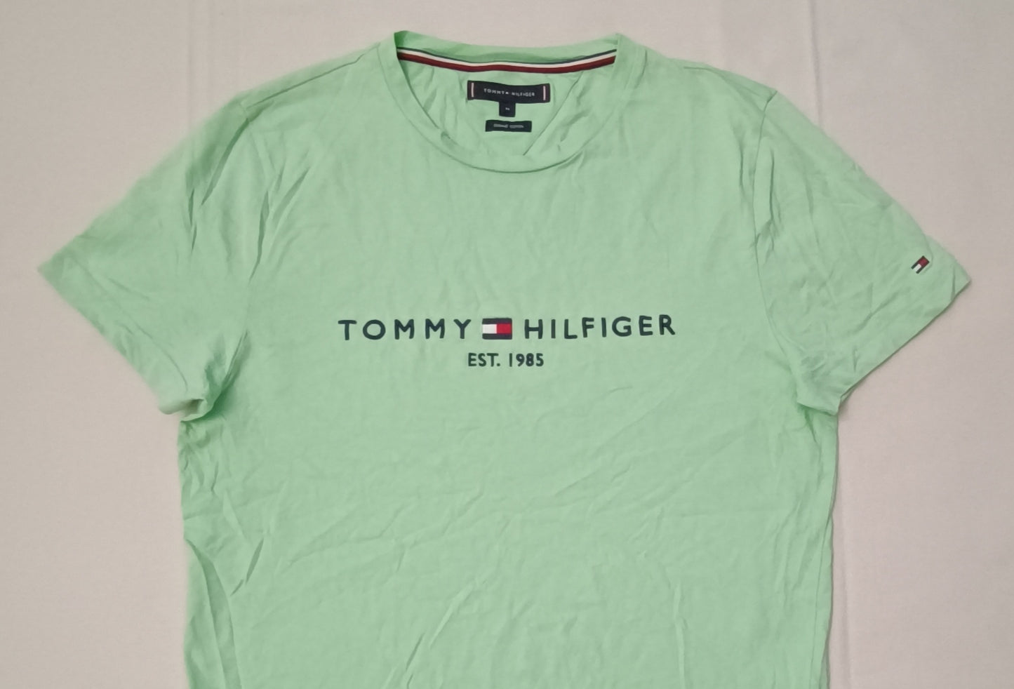 (M) Tommy Hilfiger Shirt тениска