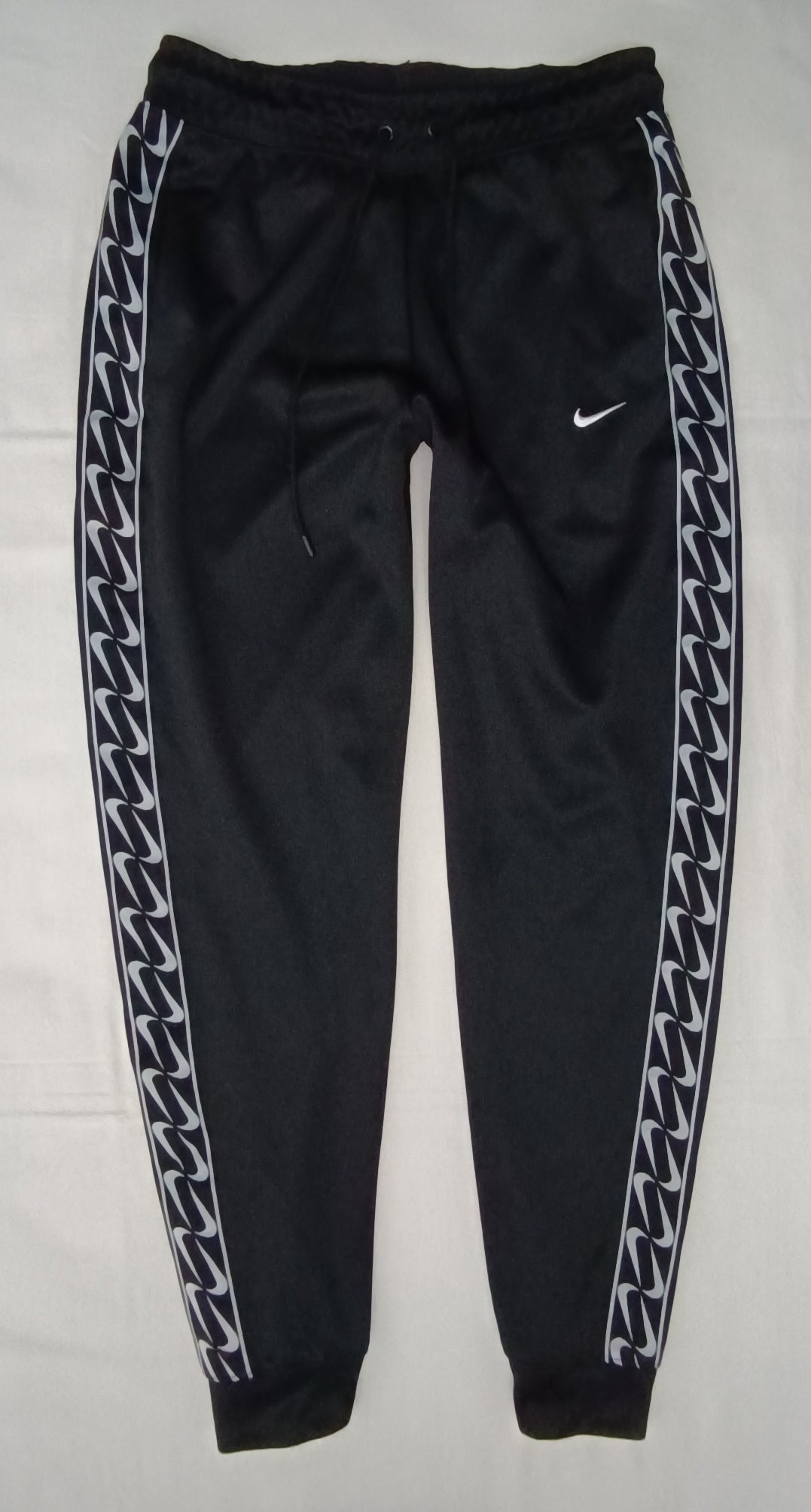 (ДАМСКО) (S) Nike Sportswear Logo Tape Sweatpants долнище