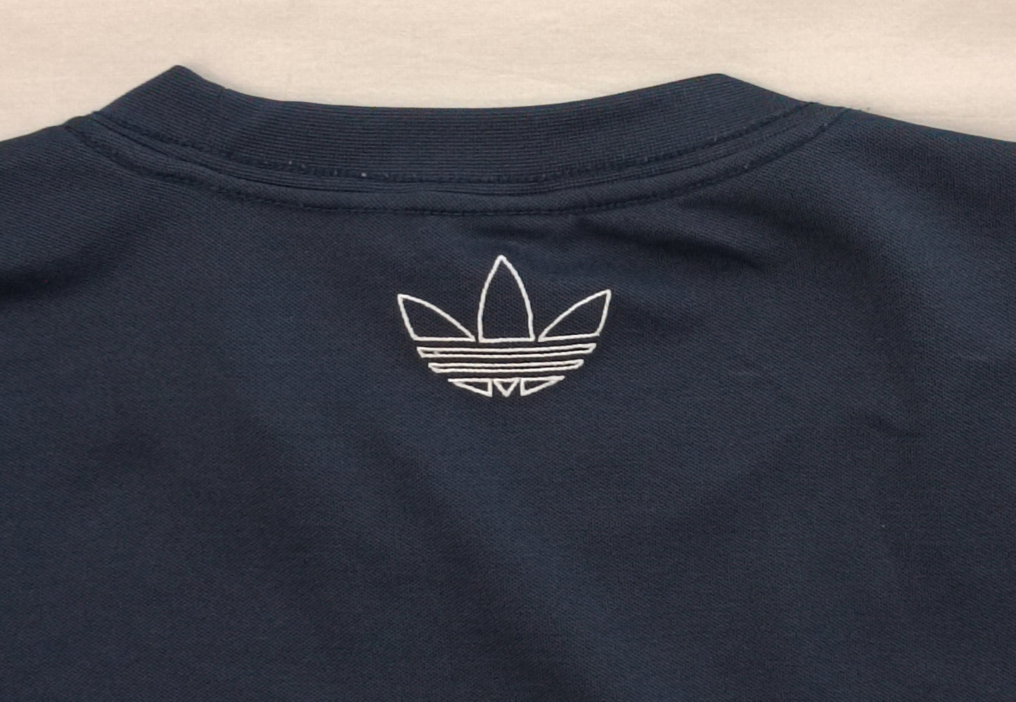 (S) Adidas Originals Tape Tee тениска