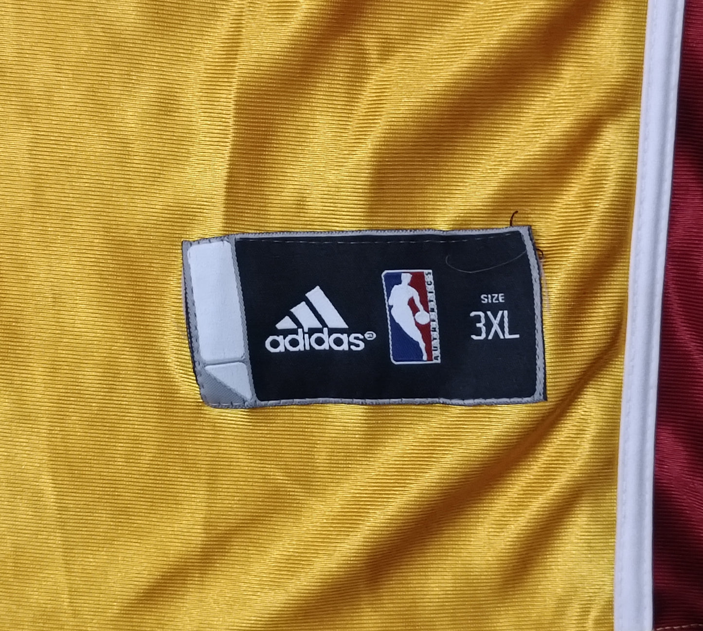 (3XL) Adidas NBA Cleveland Cavaliers #23 Jersey потник