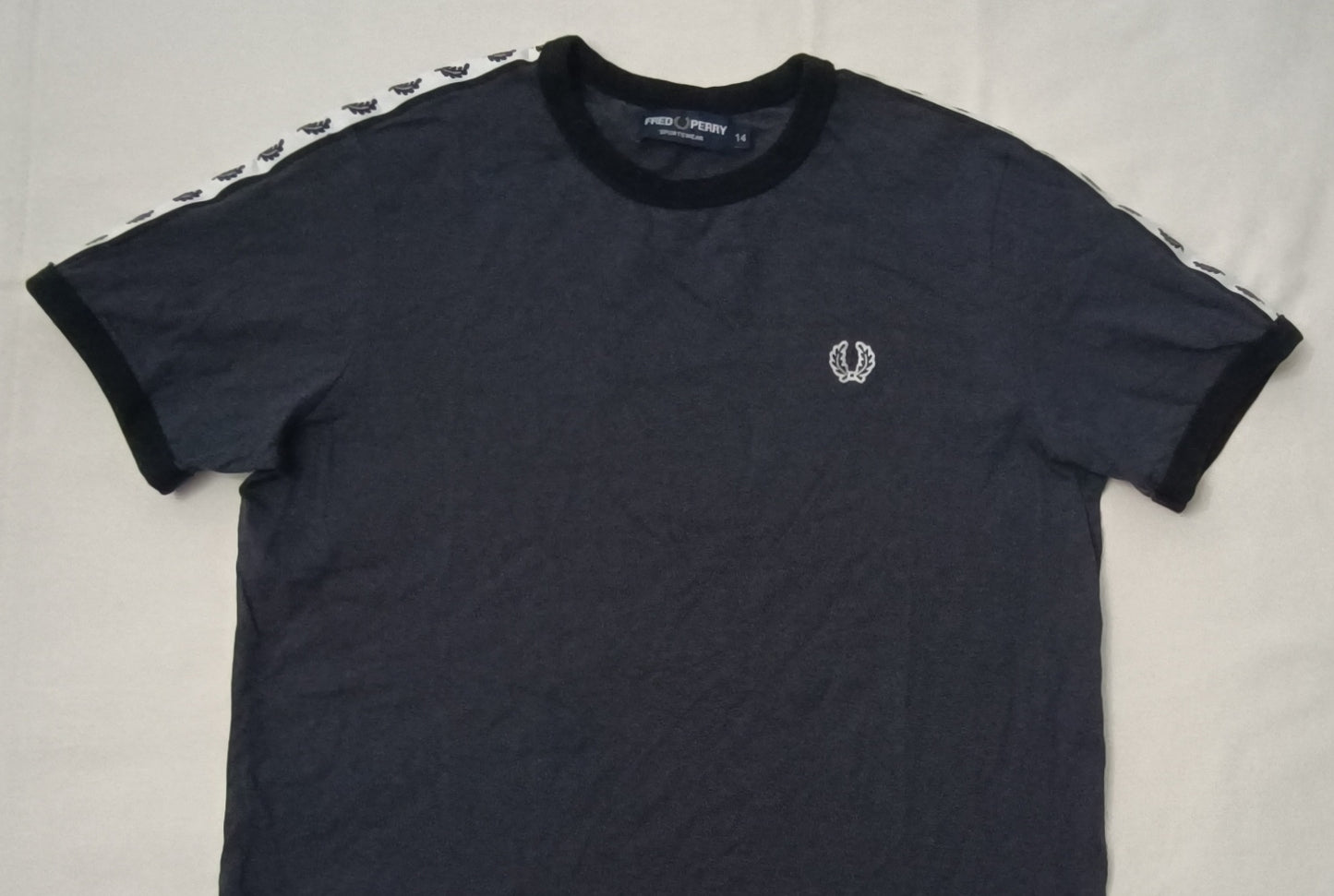 (ДЕТСКО) (Ръст 158-170см) Fred Perry Shirt тениска