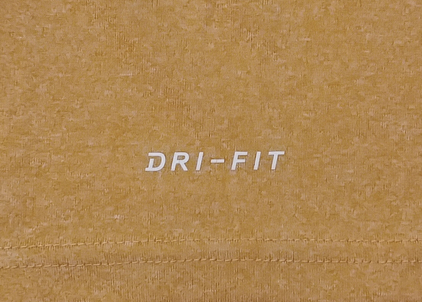 (M) Nike DRI-FIT Tee тениска