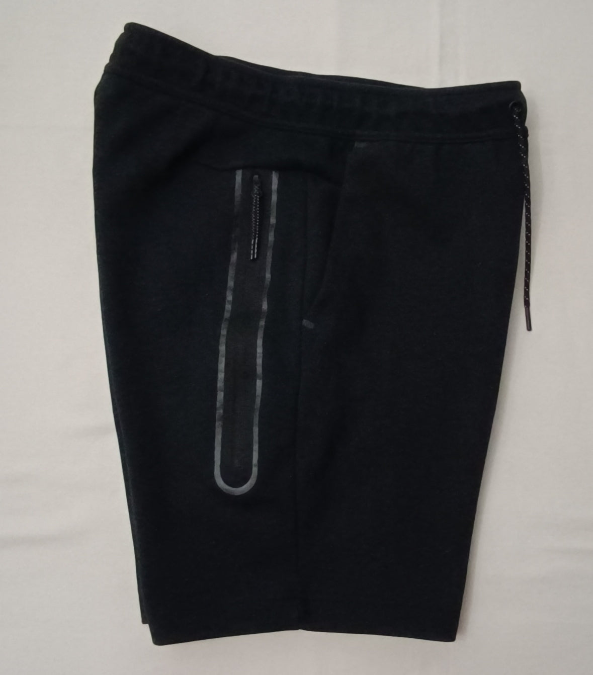 (XS) Nike Tech Fleece Shorts шорти