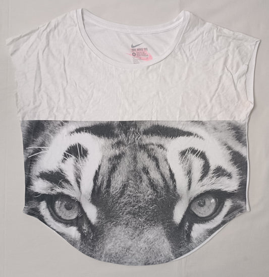 (ДАМСКО) (M) Nike Sportswear Graphic Tee тениска