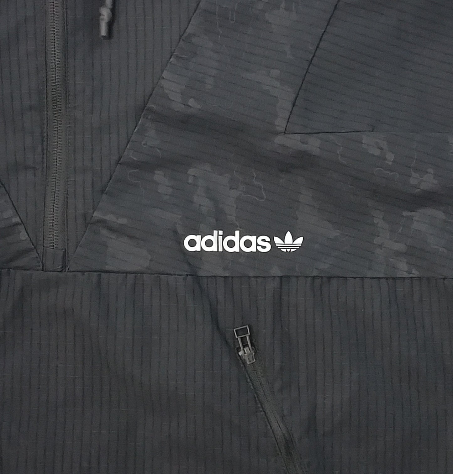 (M) Adidas Originals Street Modern Camouflage Windbreaker Jacket яке