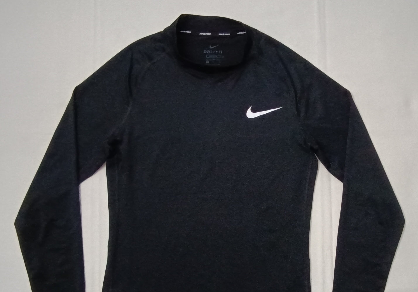 (M) Nike PRO DRI-FIT Tight Fit Top блуза