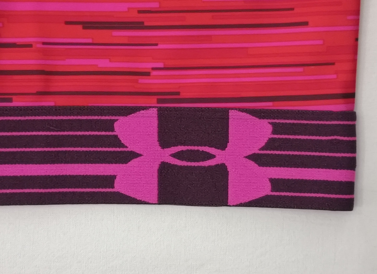 (ДАМСКО) (M) Under Armour UA Bra бюстие