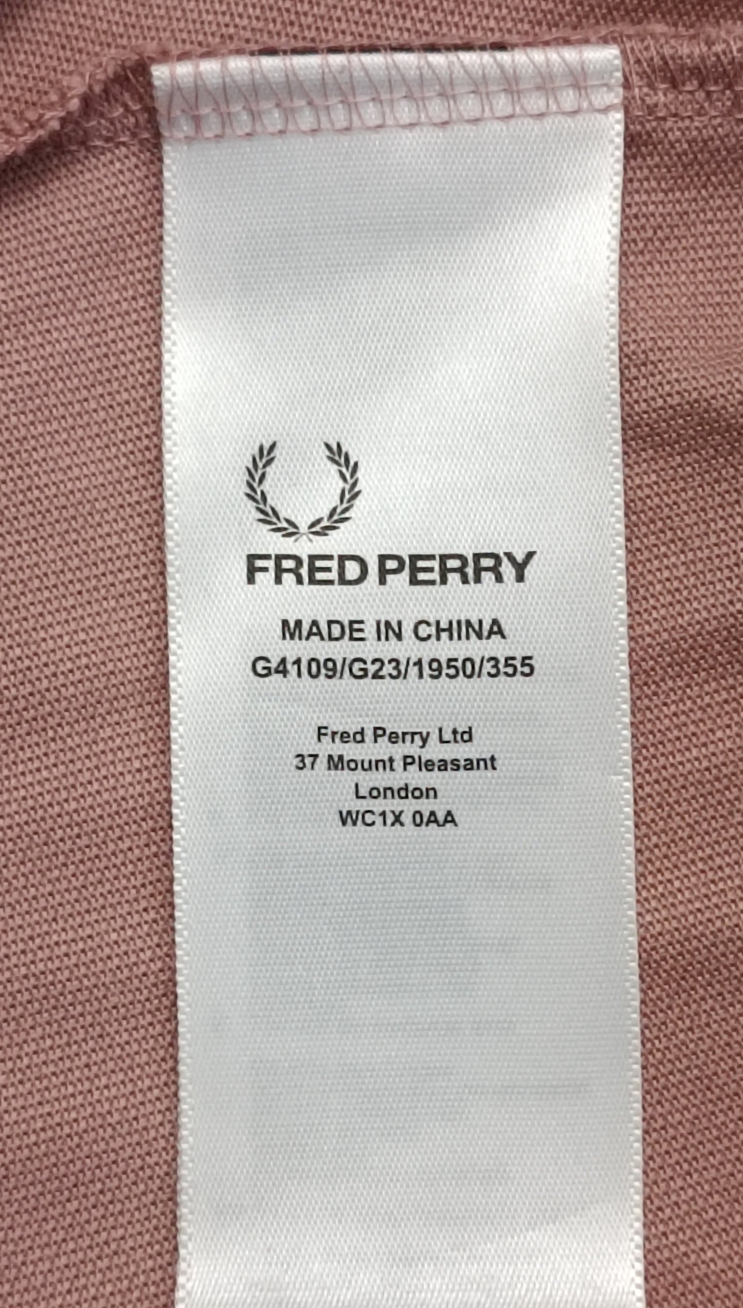 (ДАМСКО) (M) Fred Perry Polo Shirt тениска