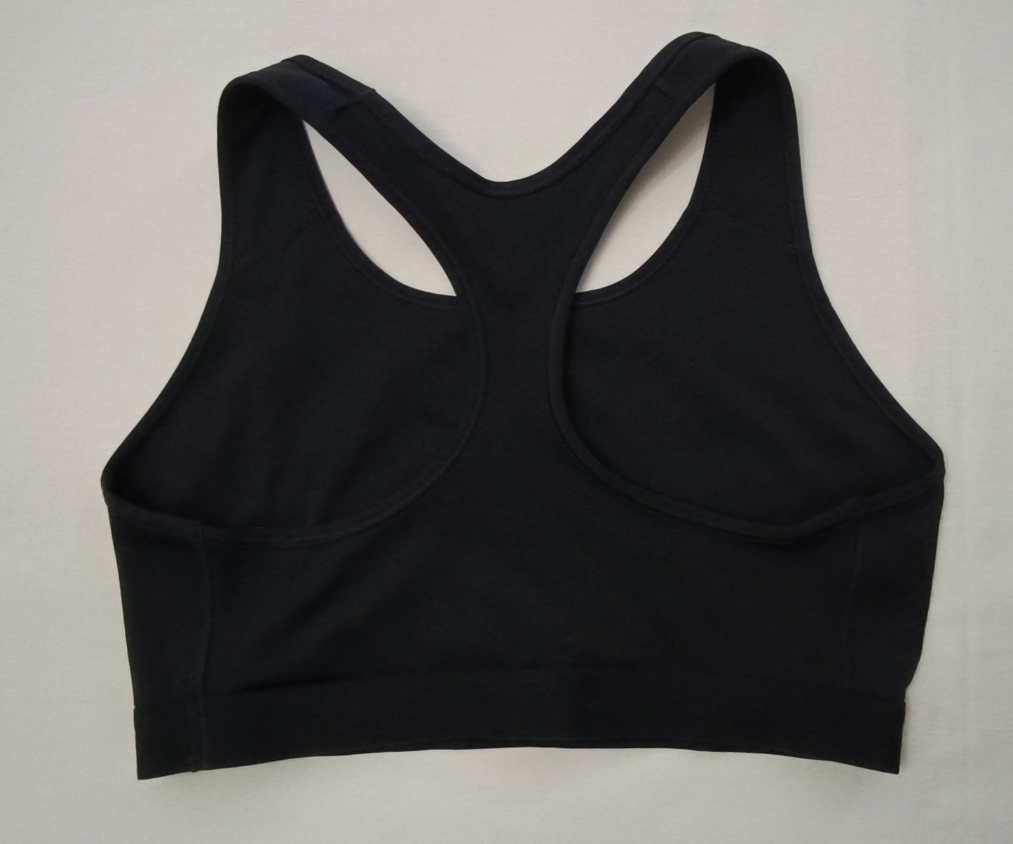 (ДАМСКО) (L) Nike DRI-FIT Bra бюстие