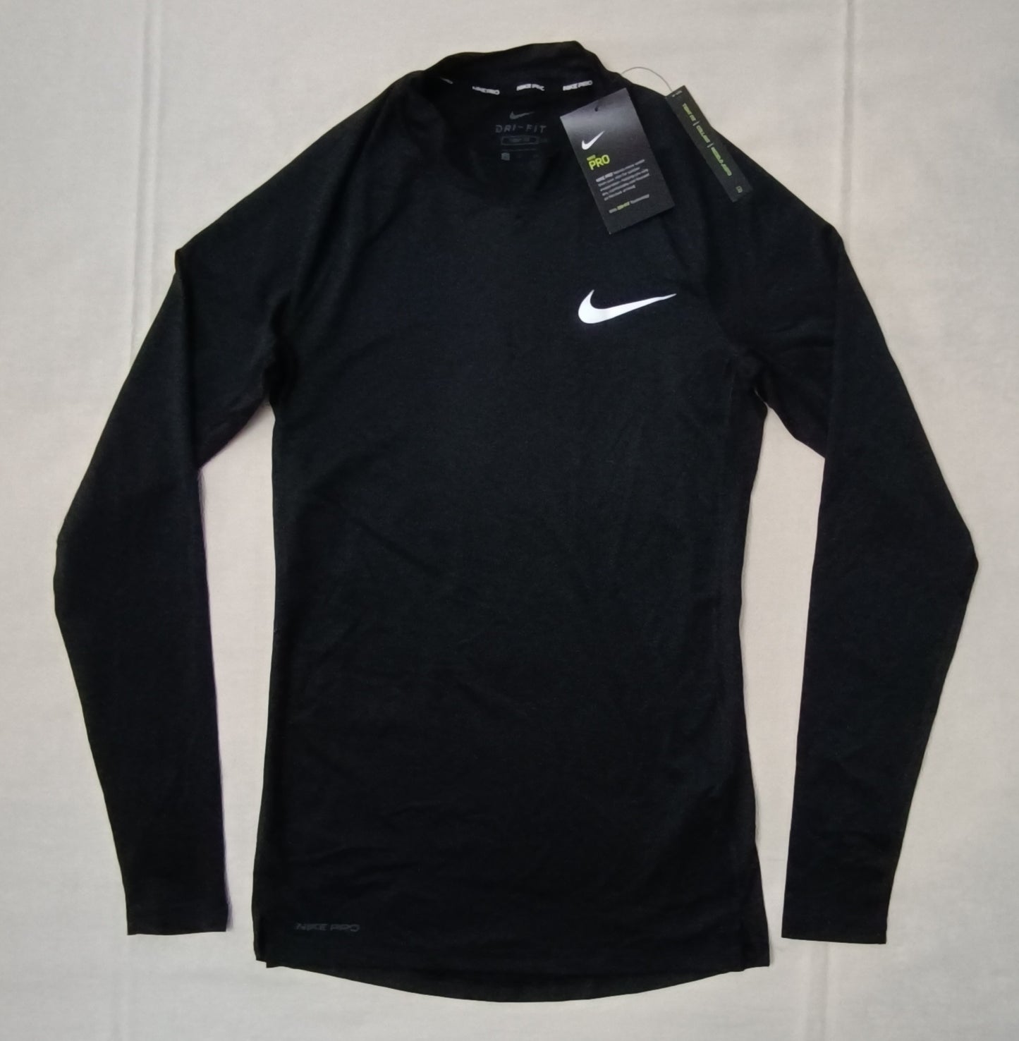 (S) Nike PRO DRI-FIT Tight Fit Long Sleeve блуза