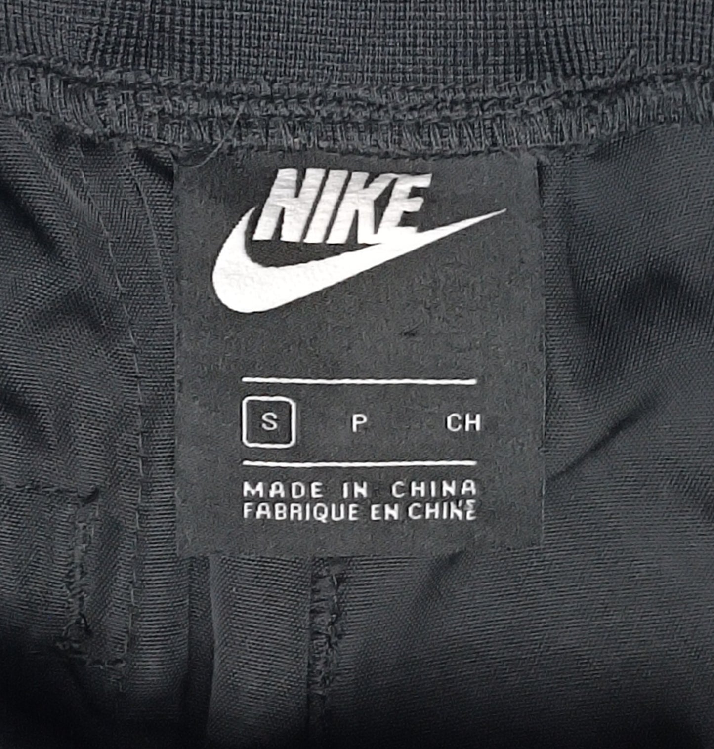(ДАМСКО) (S) Nike Sportswear Icon Clash Pants долнище