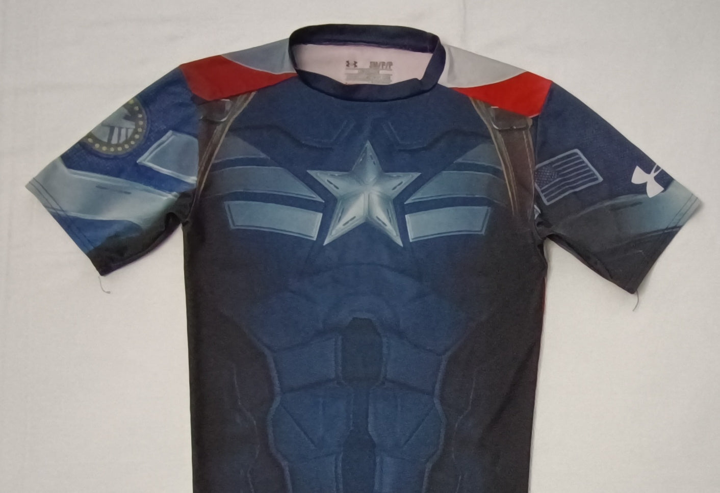 (S) Under Armour UA Captain America Alter Ego Compression Tee тениска