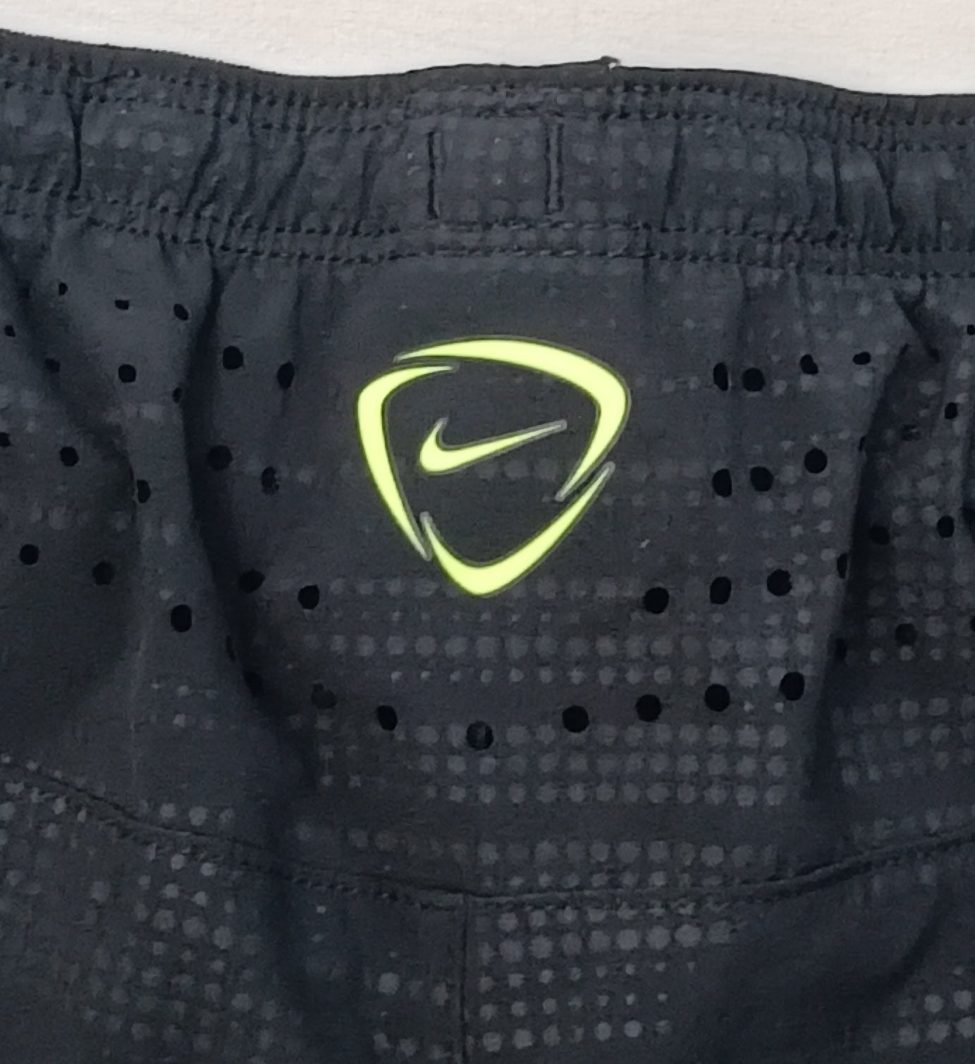 (M) Nike DRI-FIT Shorts шорти
