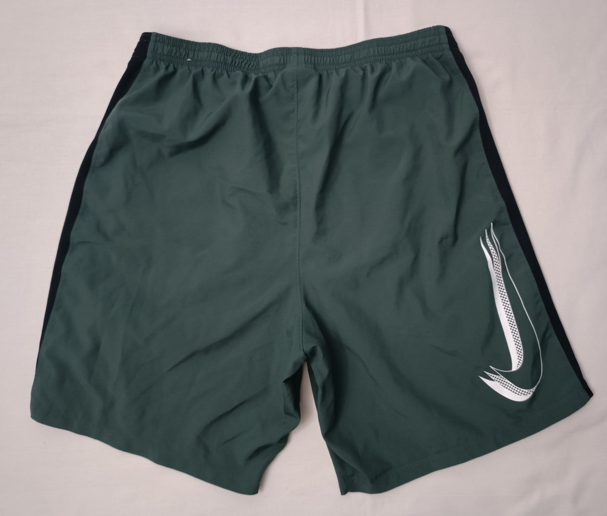 (L) Nike DRI-FIT Shorts шорти