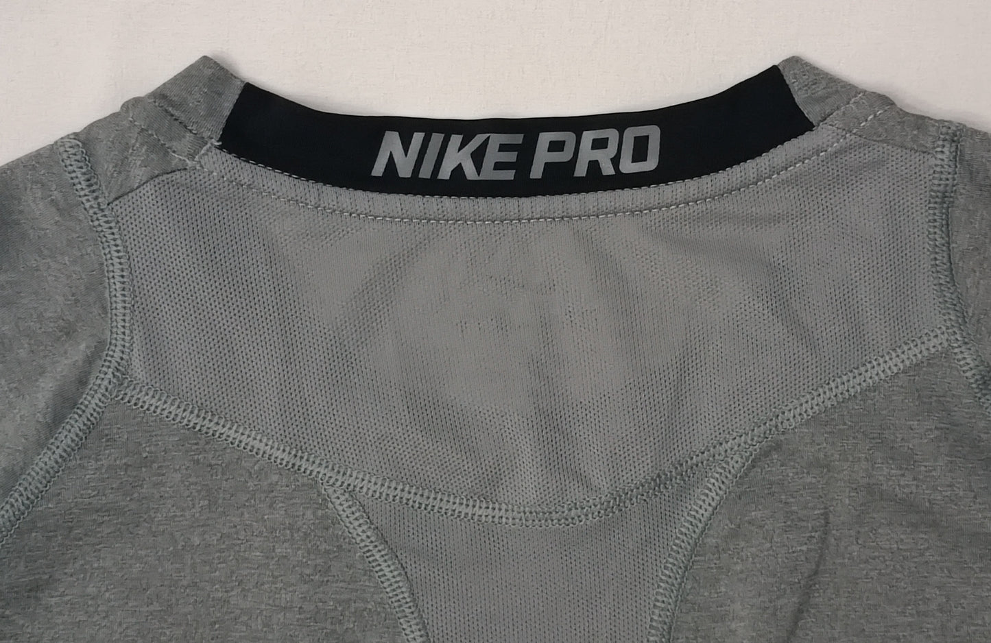 (L) Nike PRO DRI-FIT тениска