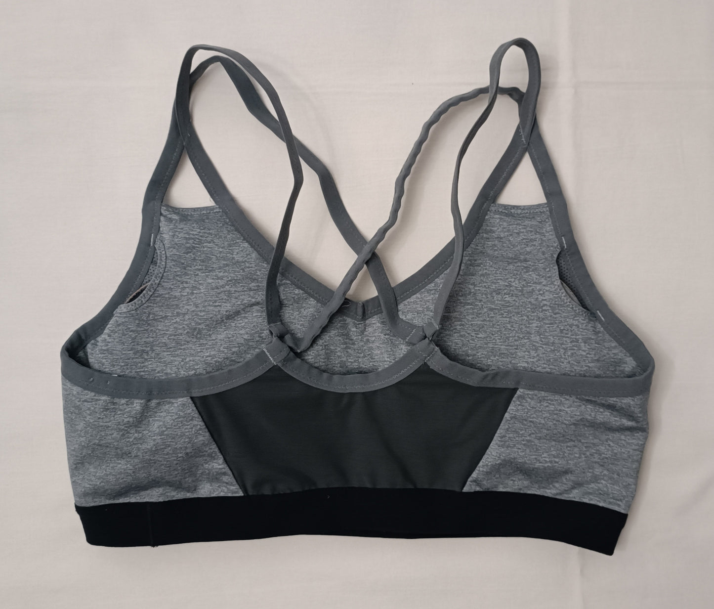 (ДАМСКО) (XL) Nike DRI-FIT Indy Bra бюстие с подплънки