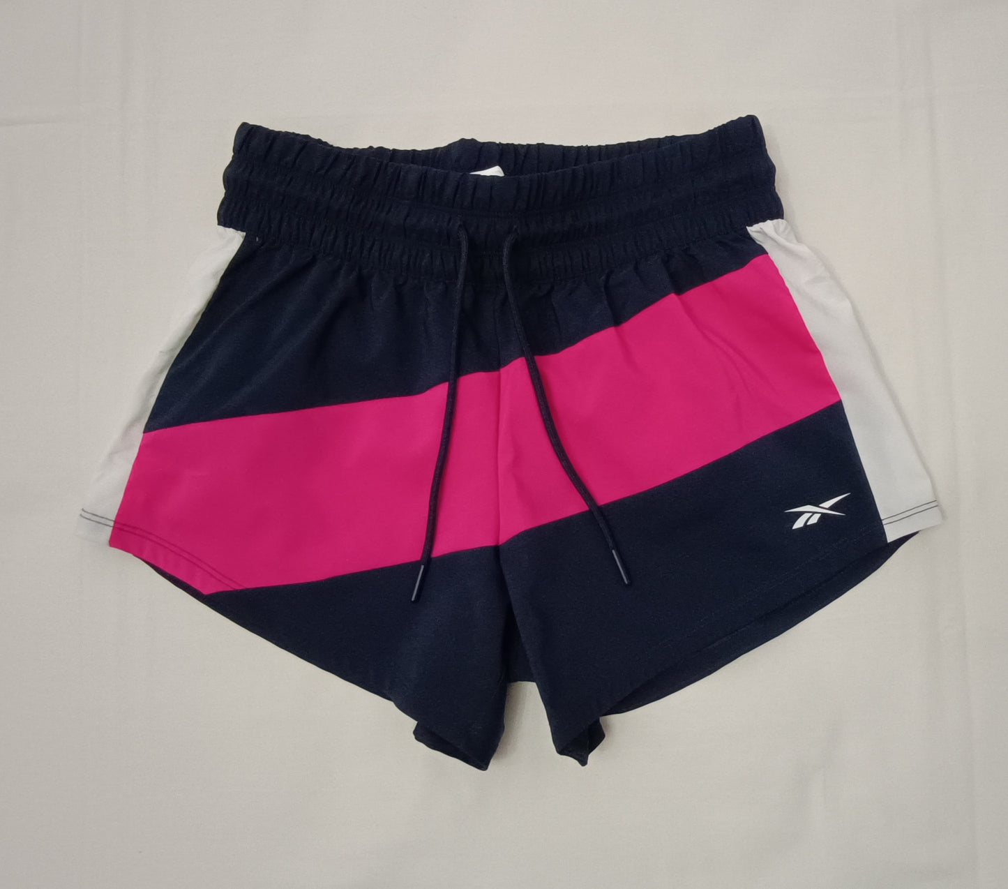 (ДАМСКО) (XS) Reebok Shorts шорти