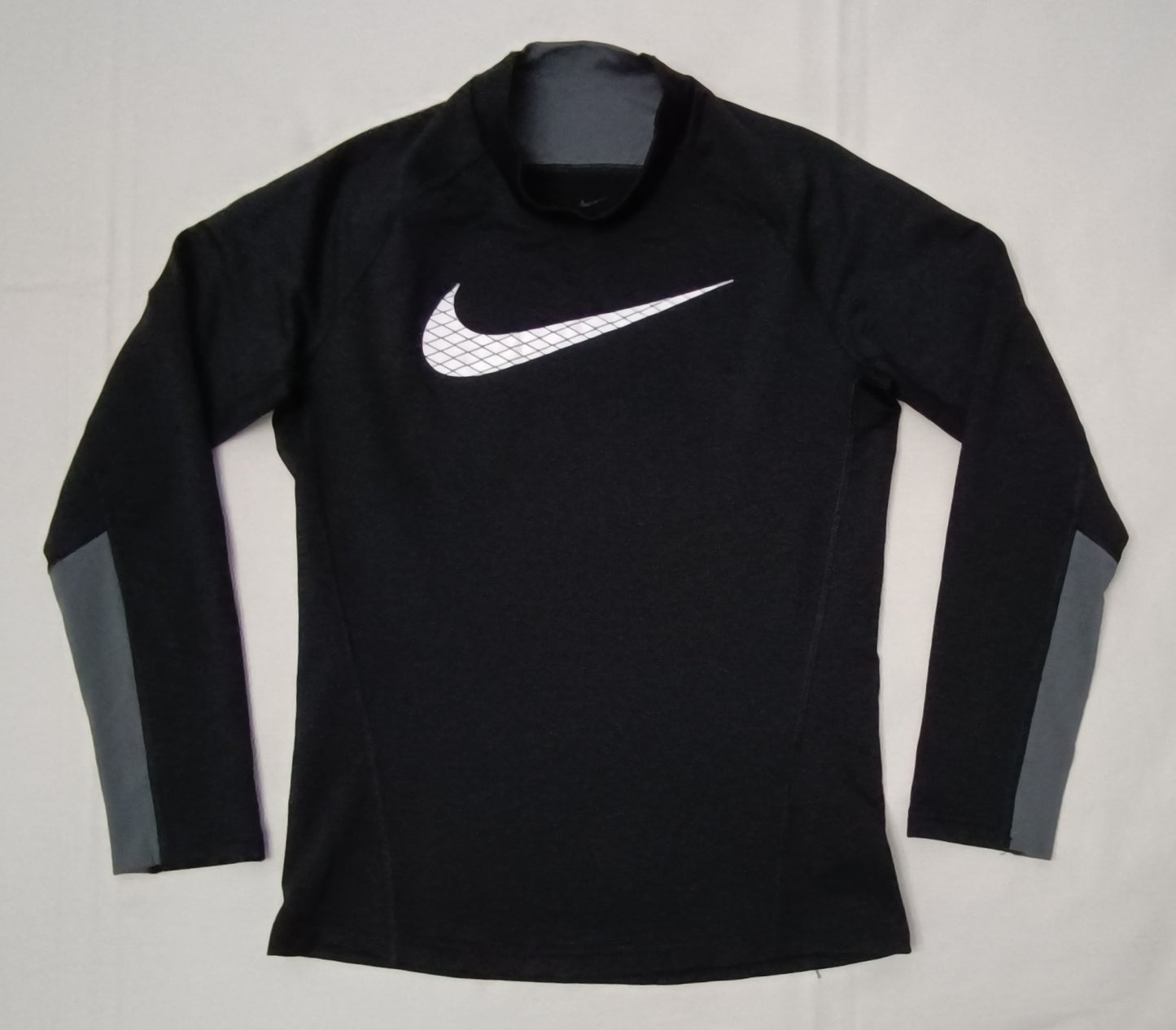 (ДЕТСКО) (Ръст 147-158см) Nike PRO DRI-FIT Hyperwarm блуза