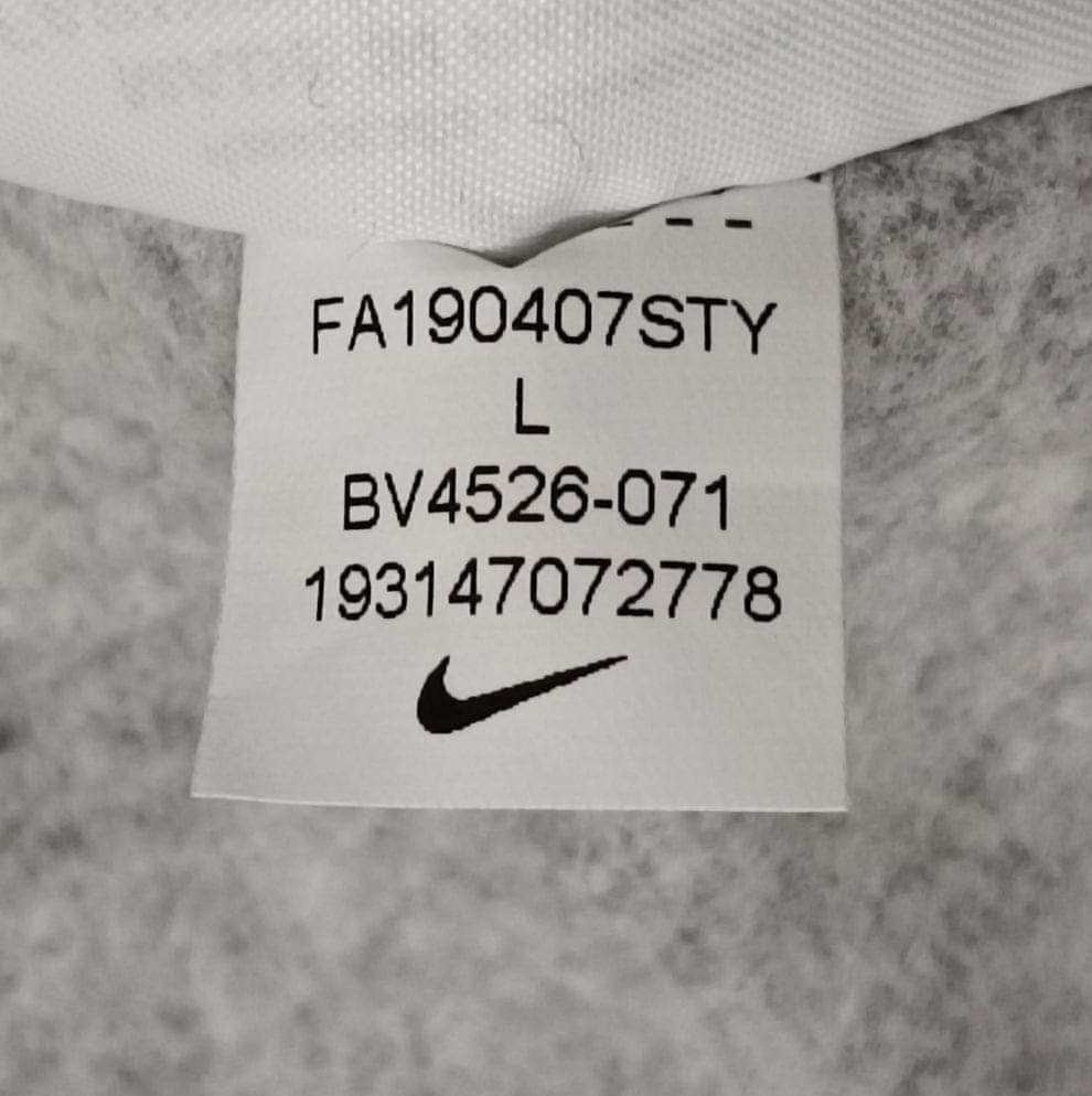 (ДАМСКО) (L) Nike Sportswear Fleece Hoodie горнище