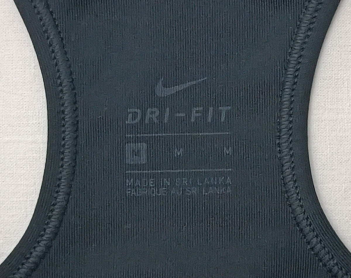 (ДАМСКО) (M) Nike DRI-FIT Bra бюстие