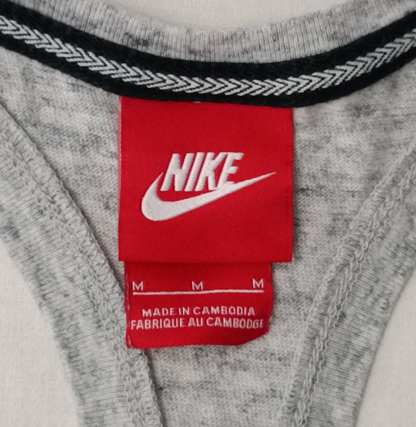 (ДАМСКО) (M) Nike Sportswear Cropped Tank Top потник