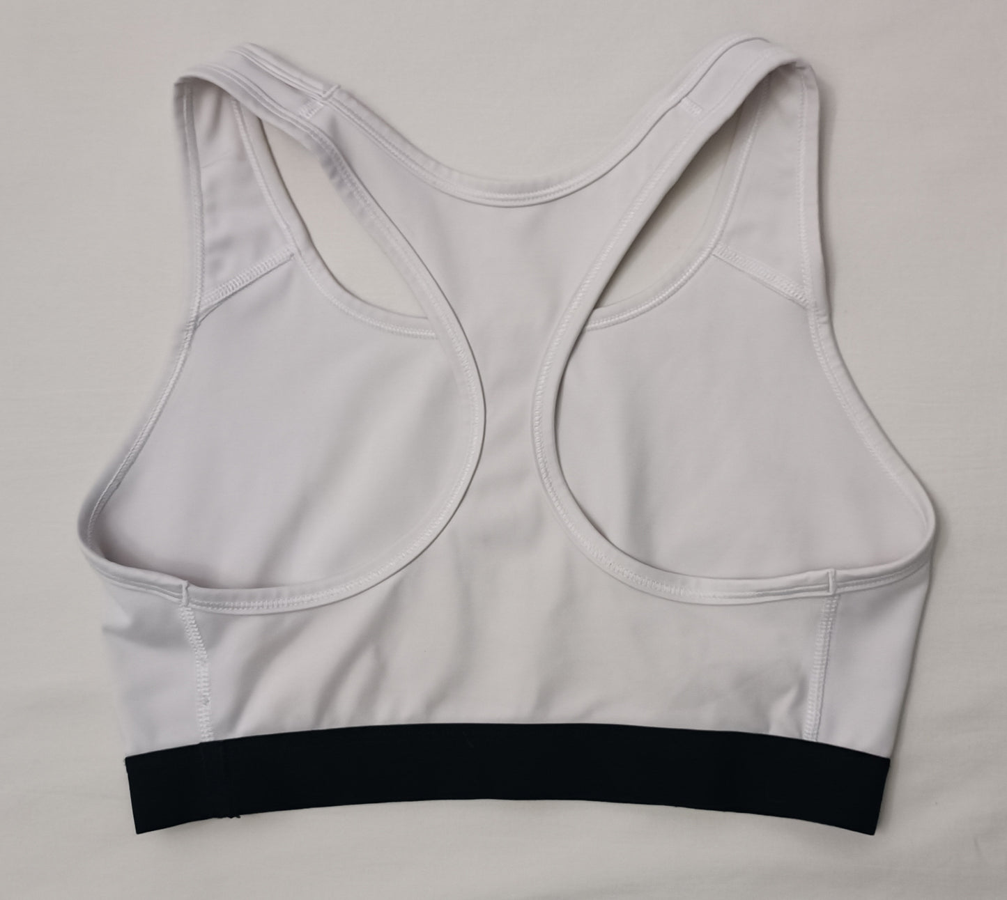 (ДАМСКО) (M) Nike DRI-FIT Bra бюстие