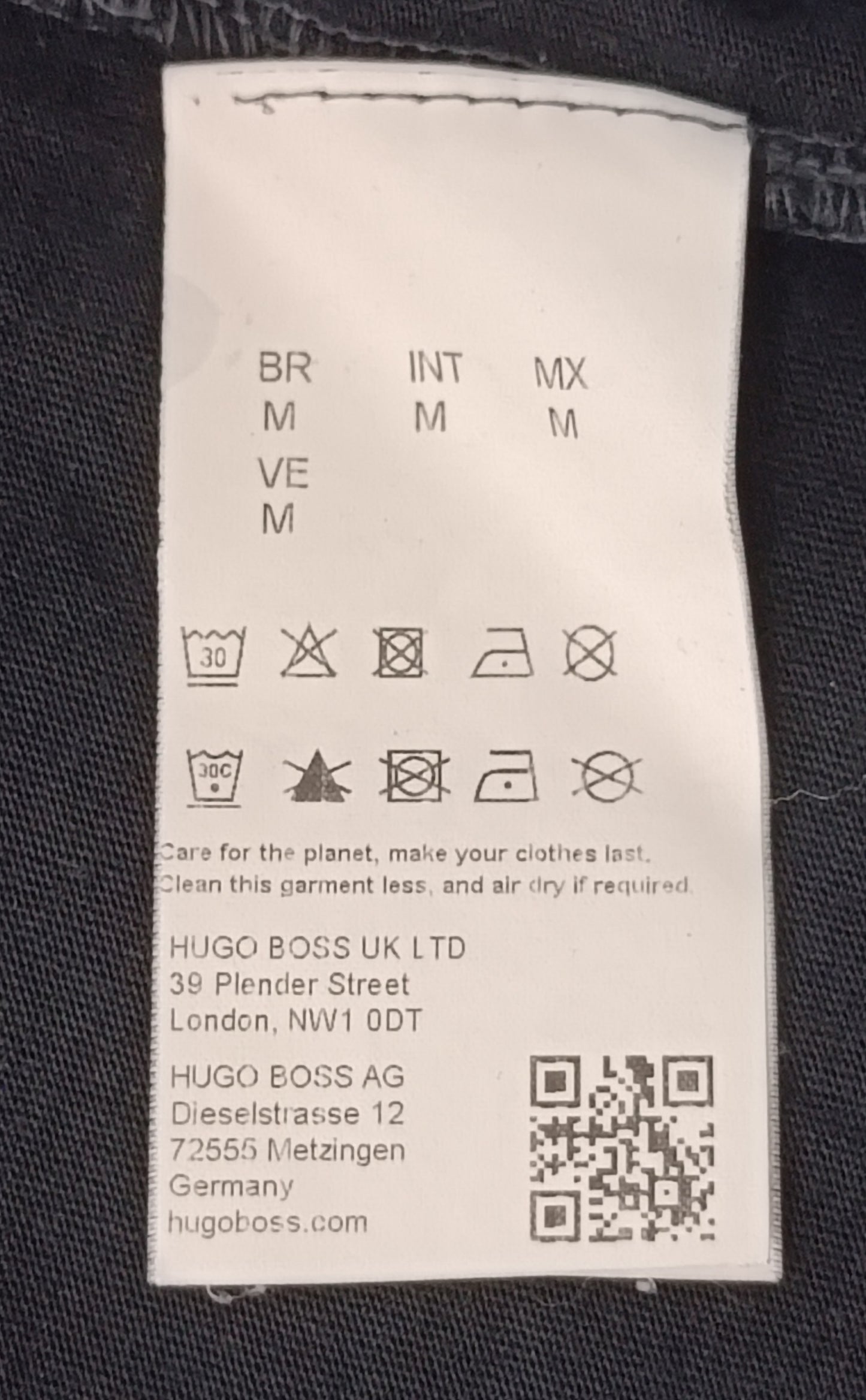 (M) Hugo Boss Shirt тениска