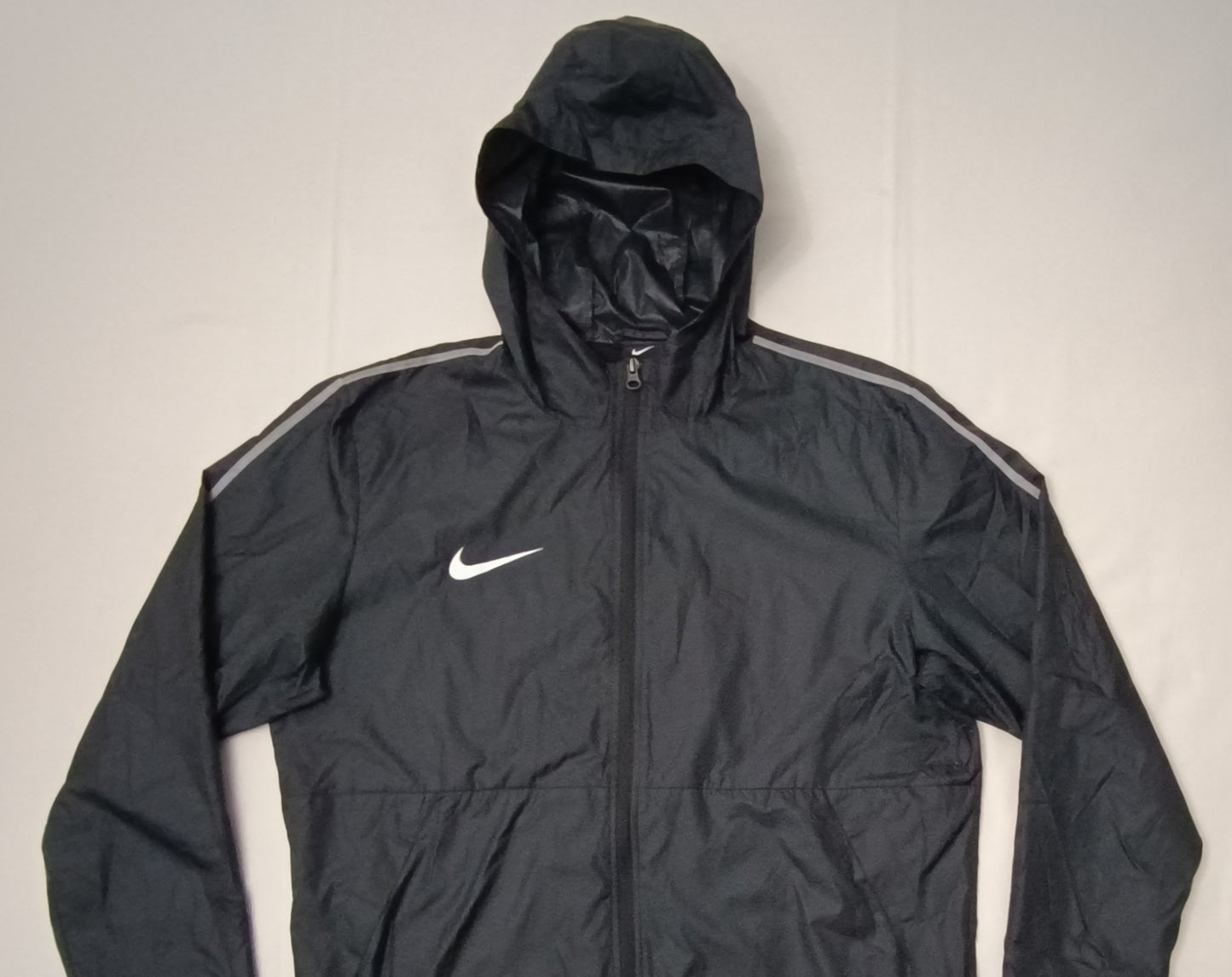 (L) Nike Rain Jacket яке