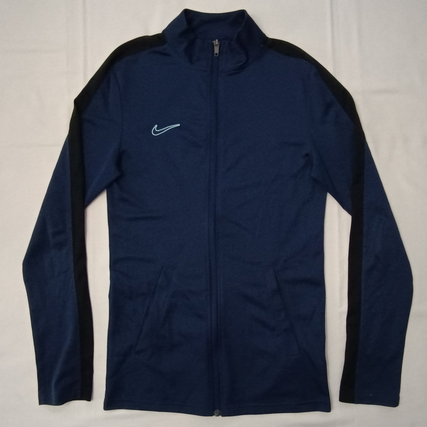 (XS) Nike DRI-FIT Top горнище