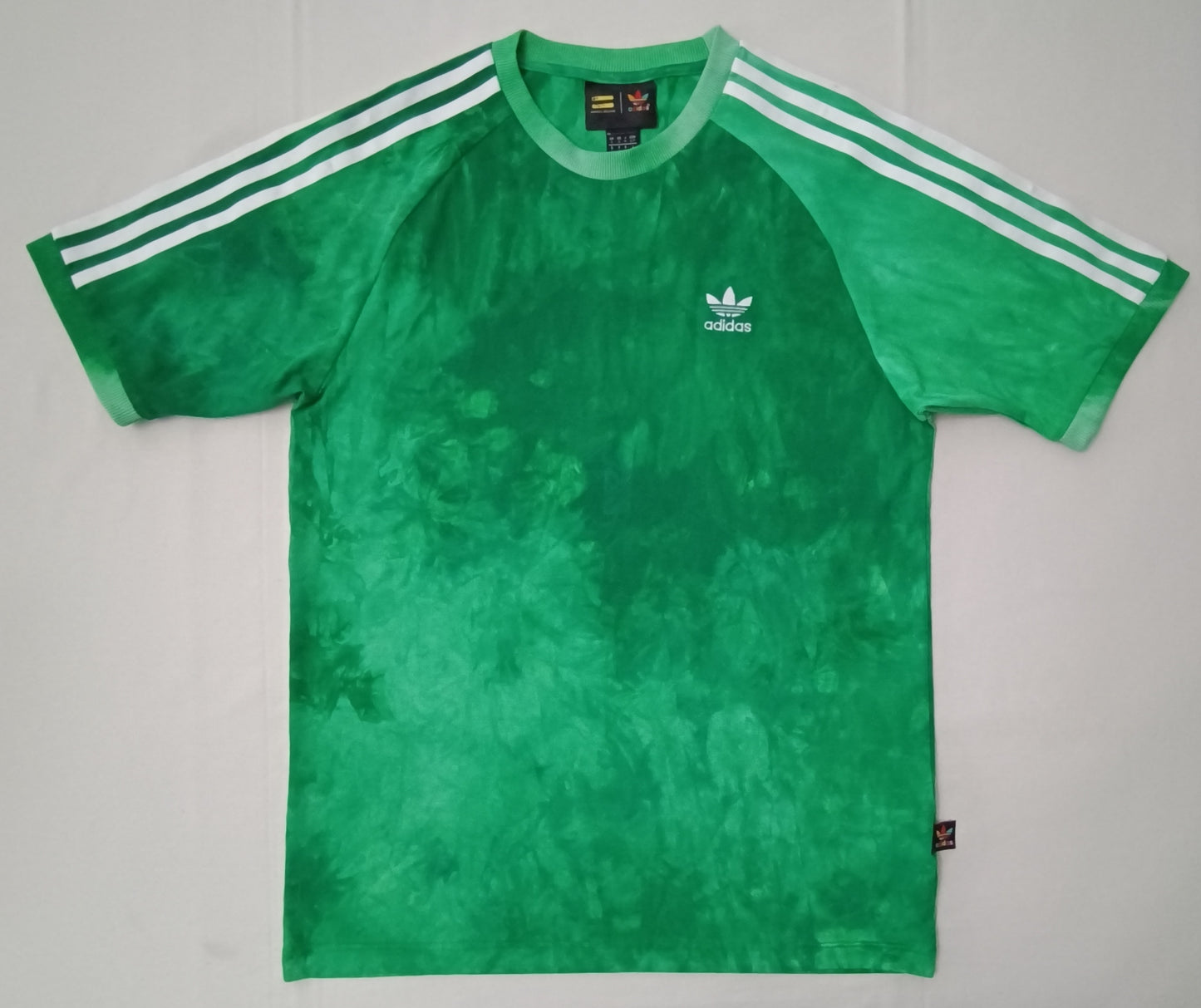 (S) Adidas Originals x Pharrell Williams HU Holi Shirt тениска