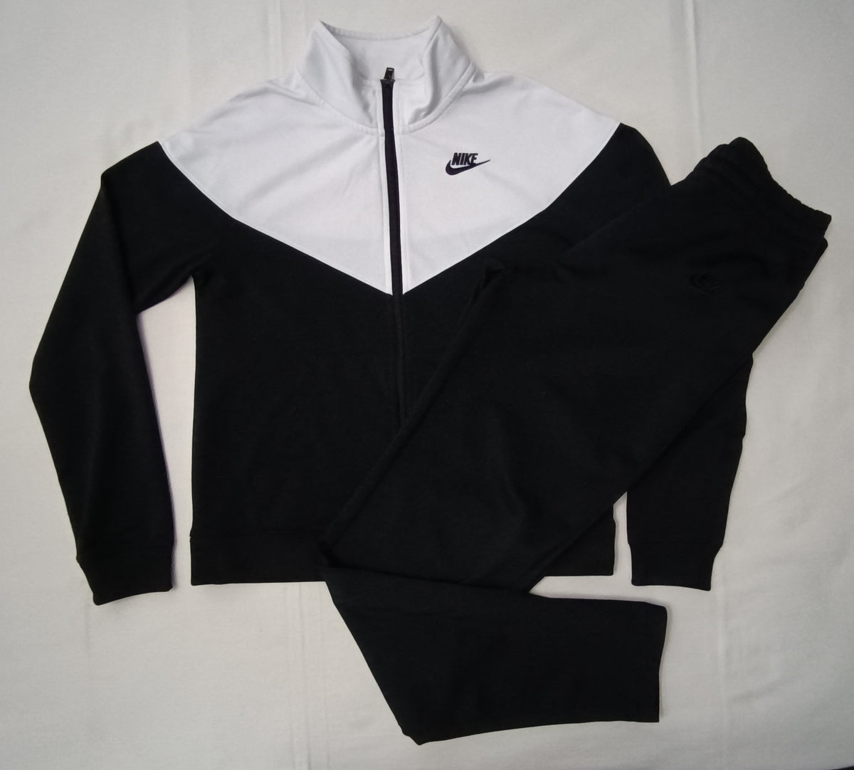 (ДАМСКО) (XS) Nike NSW Tracksuit екип (горнище и долнище)