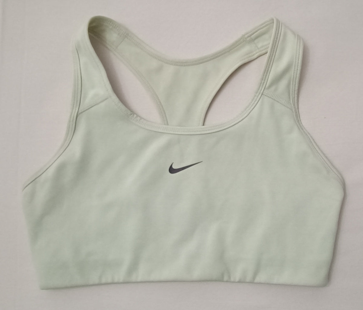 (ДАМСКО) (M) Nike DRI-FIT Bra бюстие