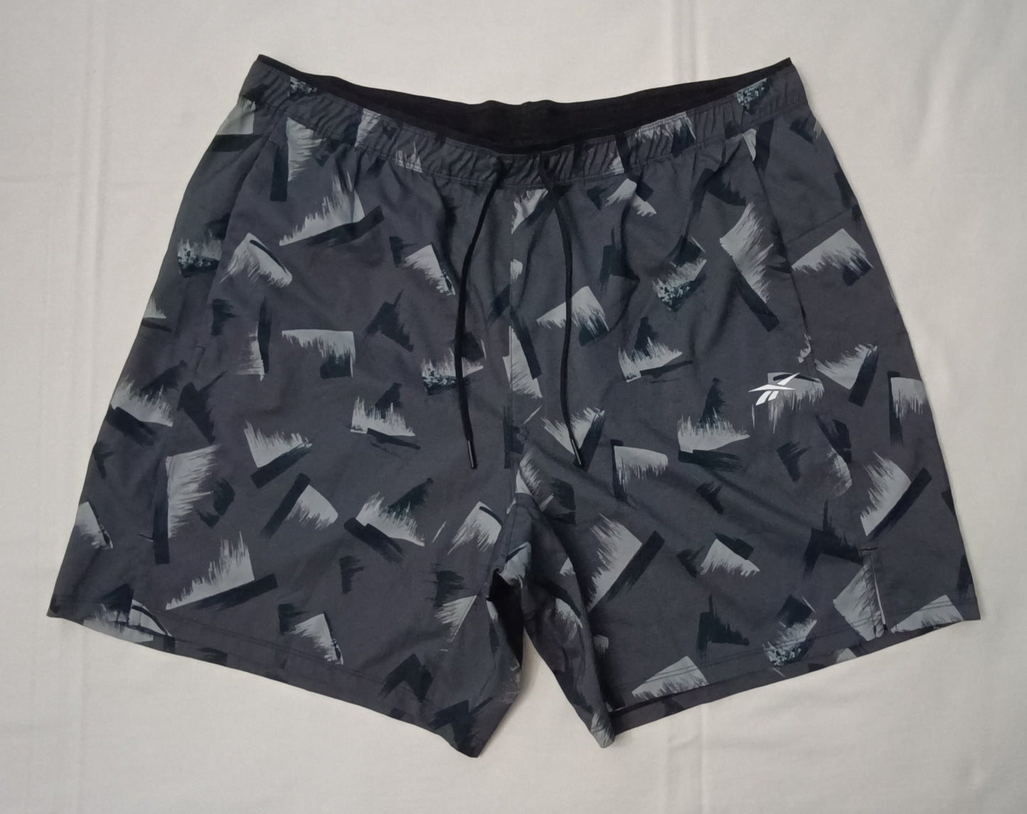 (L) Reebok Shorts шорти