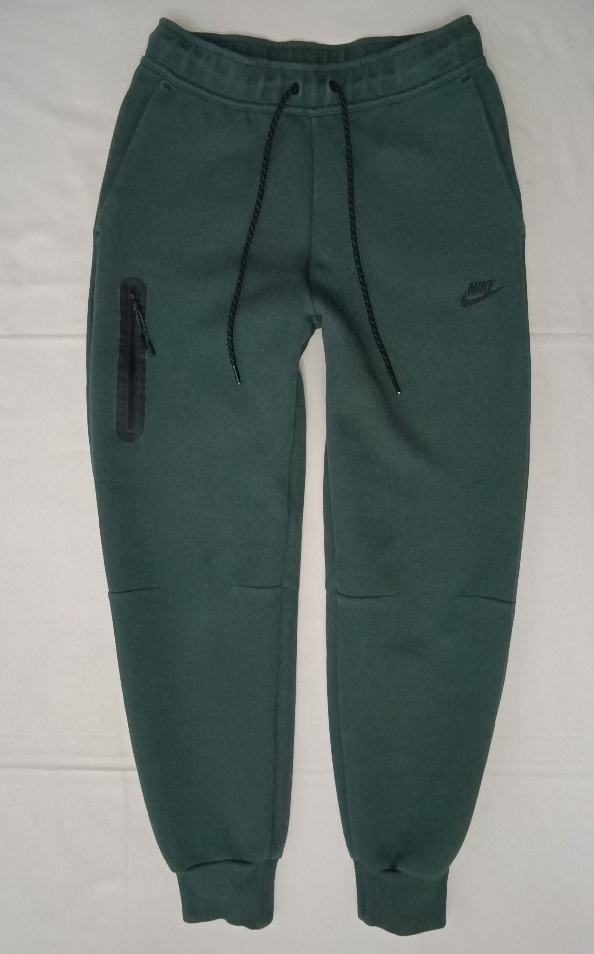 (ДАМСКО) (S) Nike Tech Fleece Tracksuit екип (горнище и долнище)