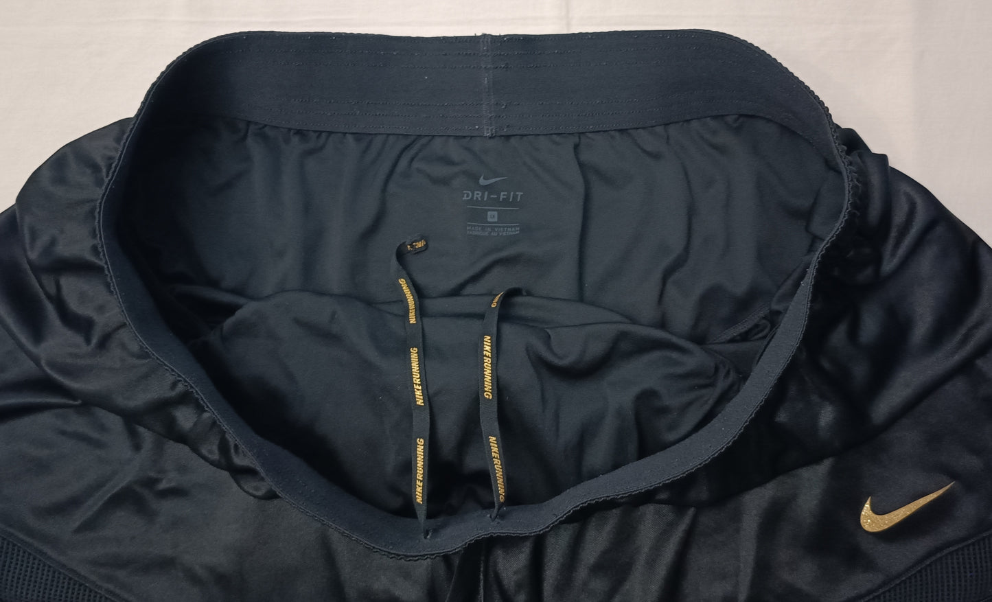 (ДАМСКО) (XL) Nike DRI-FIT Shorts шорти