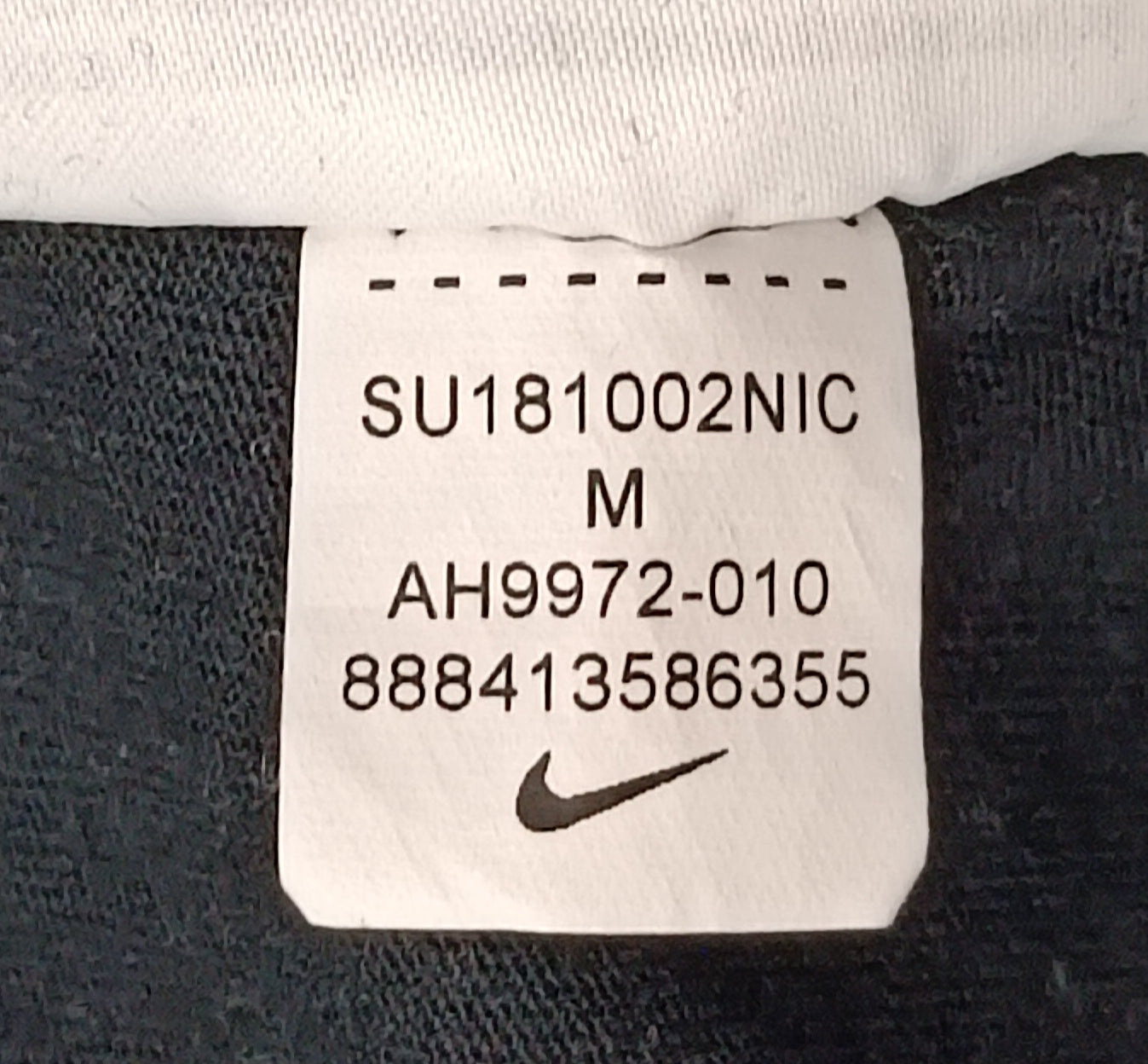 (ДАМСКО) (M) Nike Sportswear Metallic Logo Dress рокля