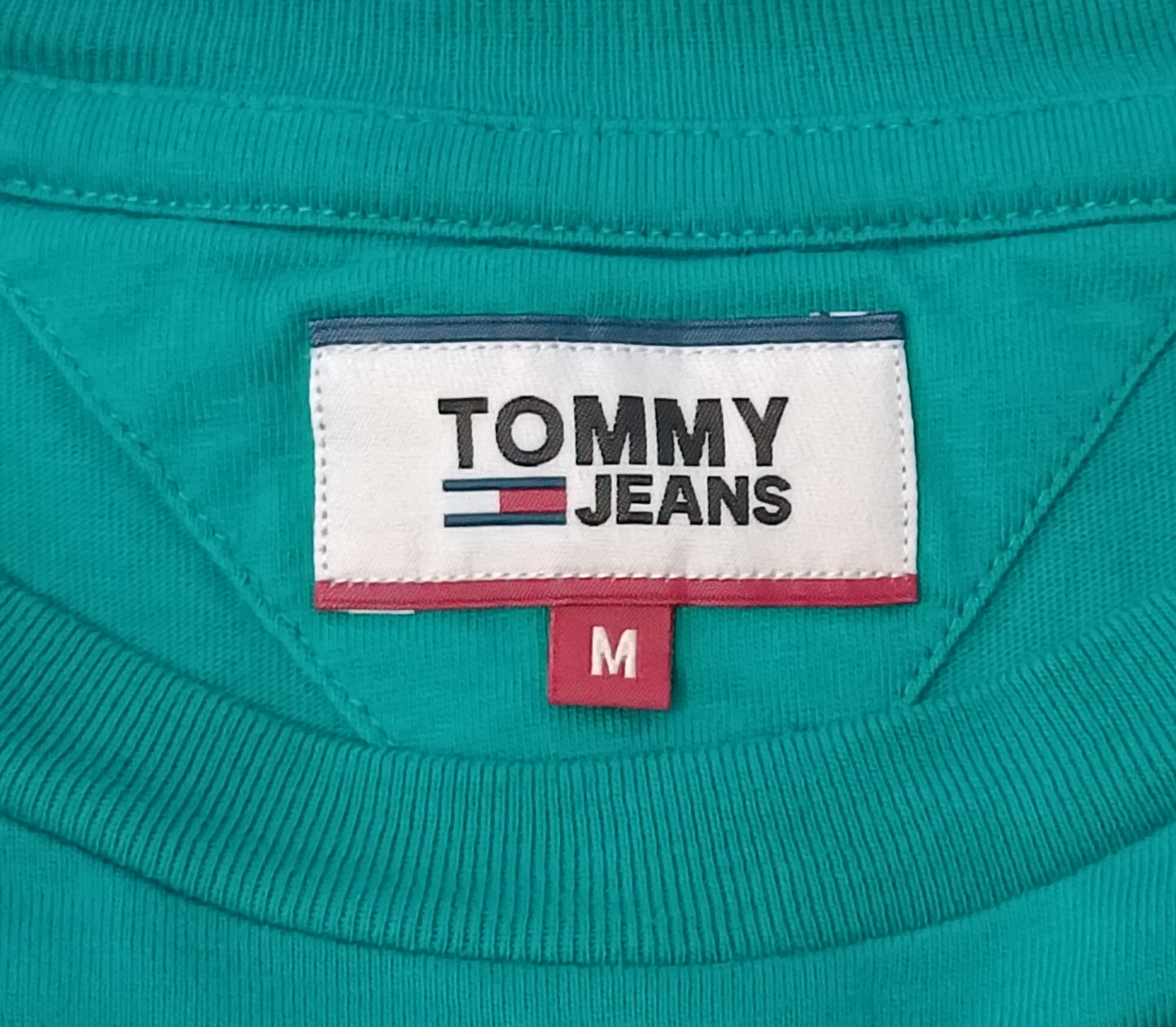 (M) Tommy Jeans T-Shirt тениска
