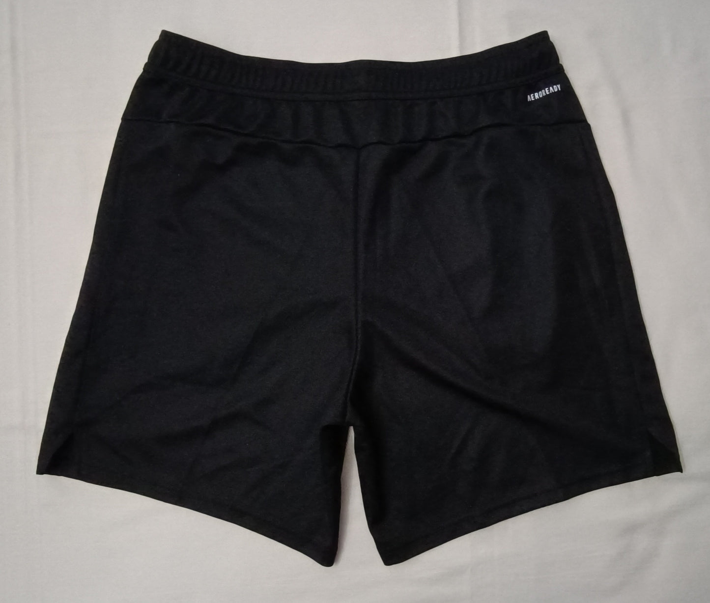 (L) Adidas Shorts шорти
